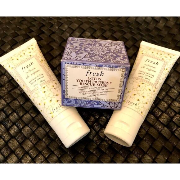 FRESH -NWT Bundle 2 Citron deVigne Hand Cream & Lotus Youth Preserve Rescue Mask - Picture 3 of 16